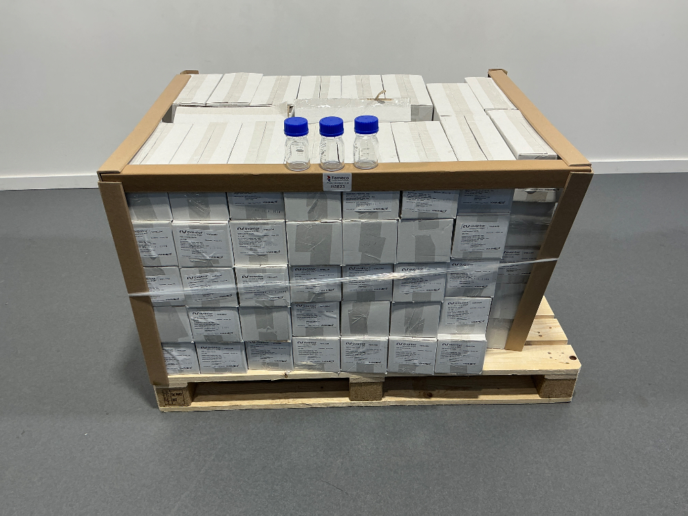 Image of VWR Reagent Bottles 100 ML (x900)